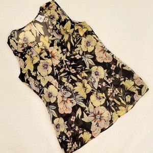 Size XS: CAbi Osaka Nights Floral Ruffle Blouse Style 3265